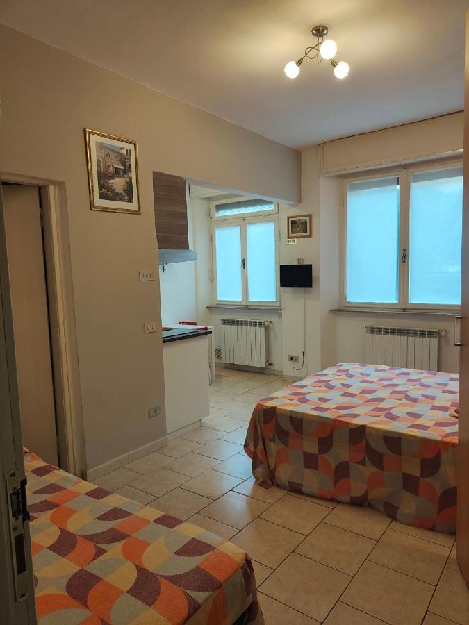 Residence Hotel Vittoria Tirrenia Dış mekan fotoğraf