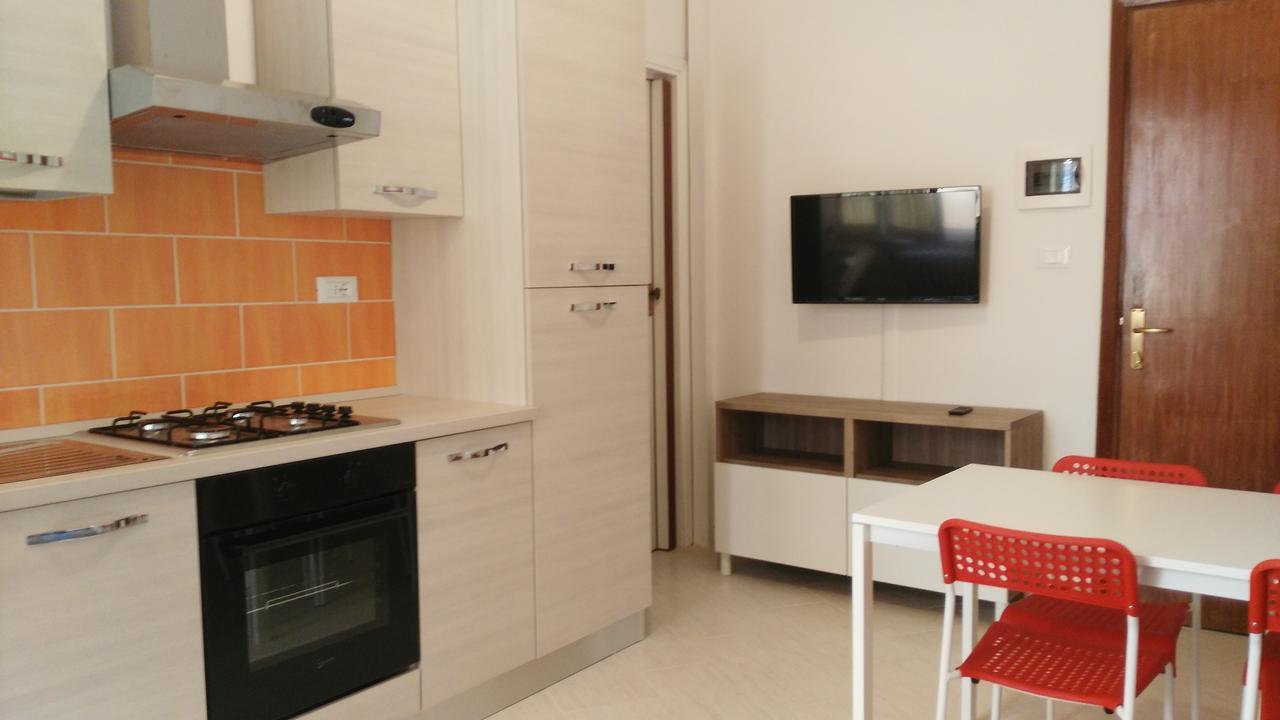 Residence Hotel Vittoria Tirrenia Dış mekan fotoğraf