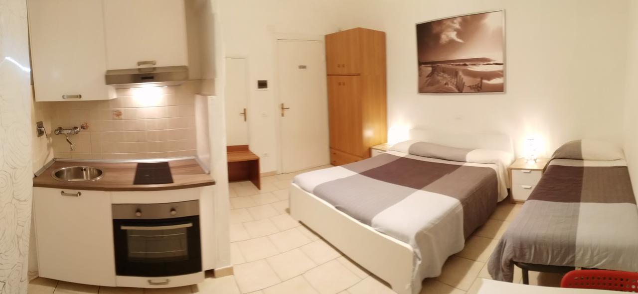 Residence Hotel Vittoria Tirrenia Dış mekan fotoğraf