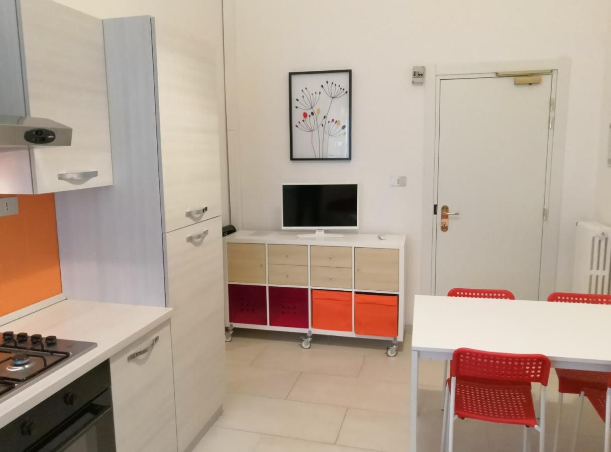 Residence Hotel Vittoria Tirrenia Dış mekan fotoğraf
